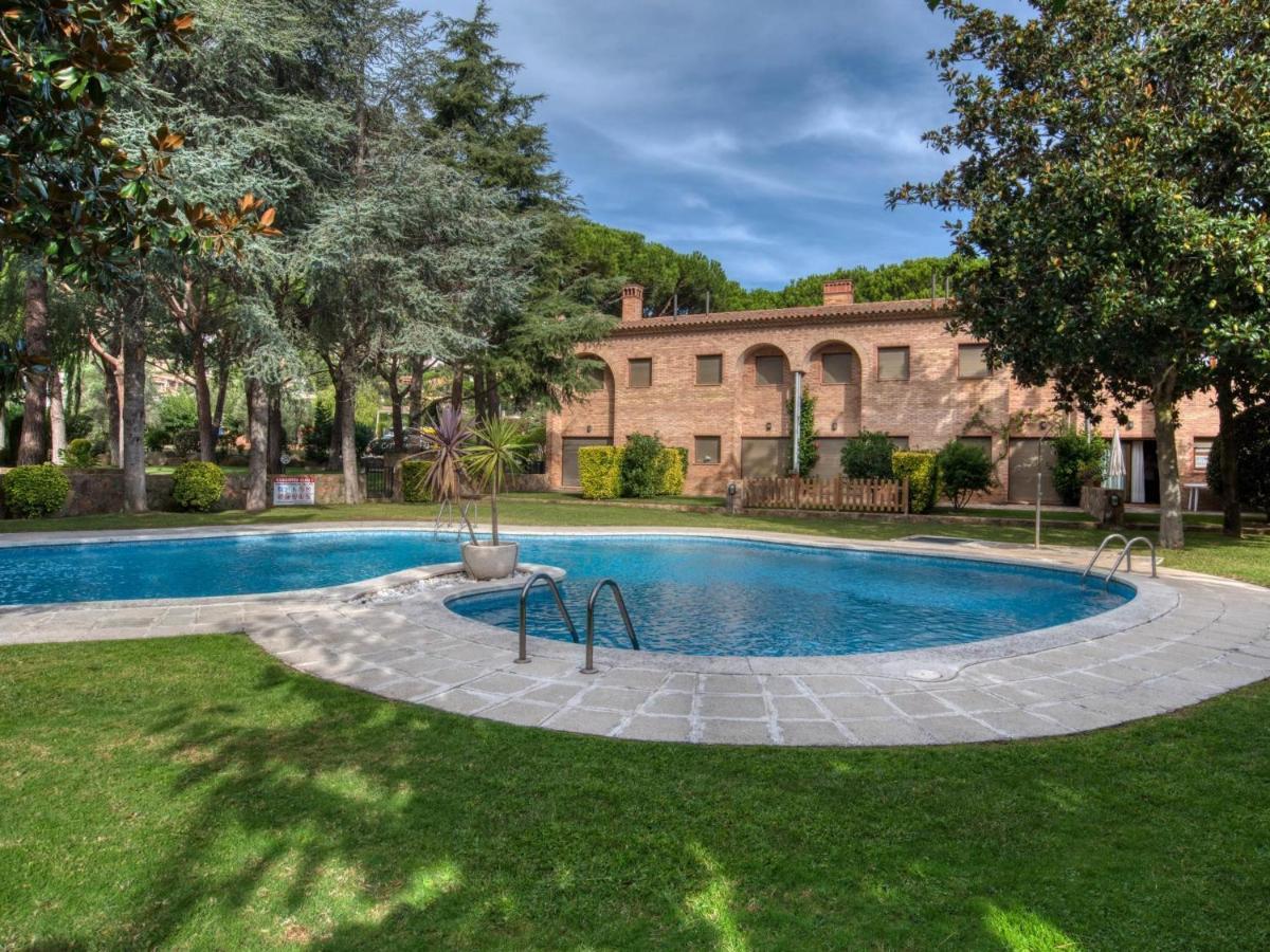 Vescomptat De Cabanyes: Poolside Retreat Near Sant Antoni De Calonge Villa Calonge  Exterior photo