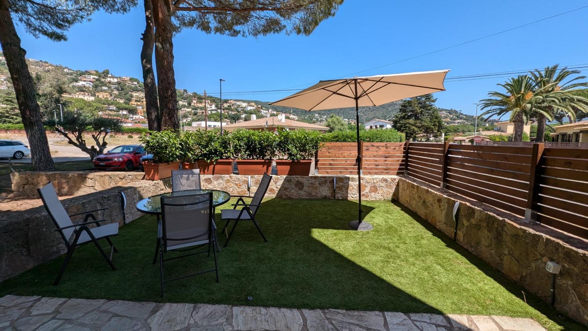 Vescomptat De Cabanyes: Poolside Retreat Near Sant Antoni De Calonge Villa Calonge  Exterior photo